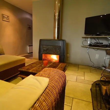Comfortable Cottage In Dochamps With Private Garden